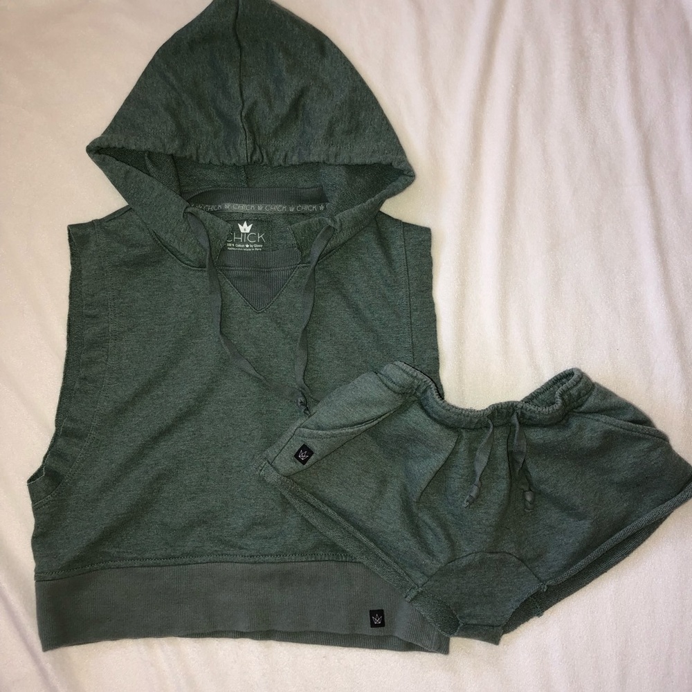 Girl’s 2 pc Lounge set